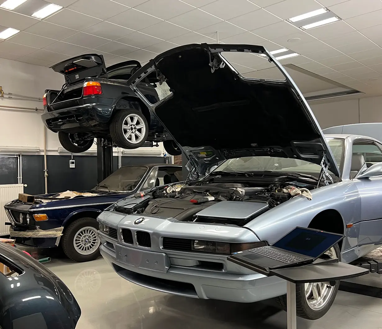 Magpie Garage - About Image